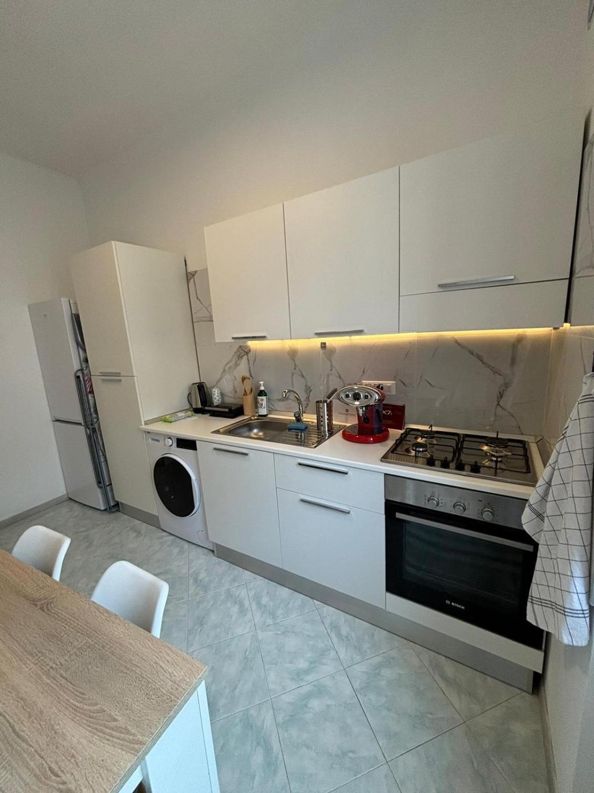 Trieste Boutique Apartment Bagian luar foto